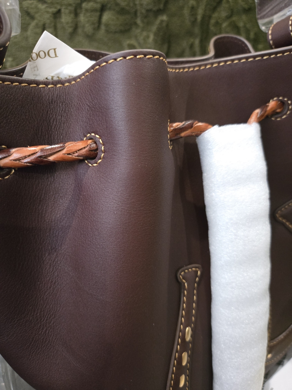 Rare Dooney & Bourke Brown T'moro Western Leather Drawstring Bucket Bag.NWT. - Picture 9 of 11